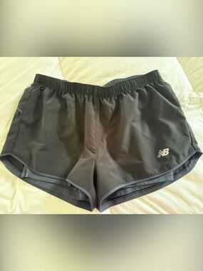 New Balance Black Women's Running Shorts with Contrast Trim